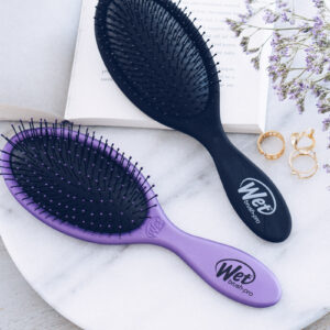 Meine Lieblingsgadgets zur Pflege der Haut und der Haare: Wet Brush-Pro, Conegal, Kryolan, Elit