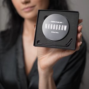 Perfekte Augenbrauen, die nichts zerstört – möglich dank Nanobrow Eyebrow Styling Soap